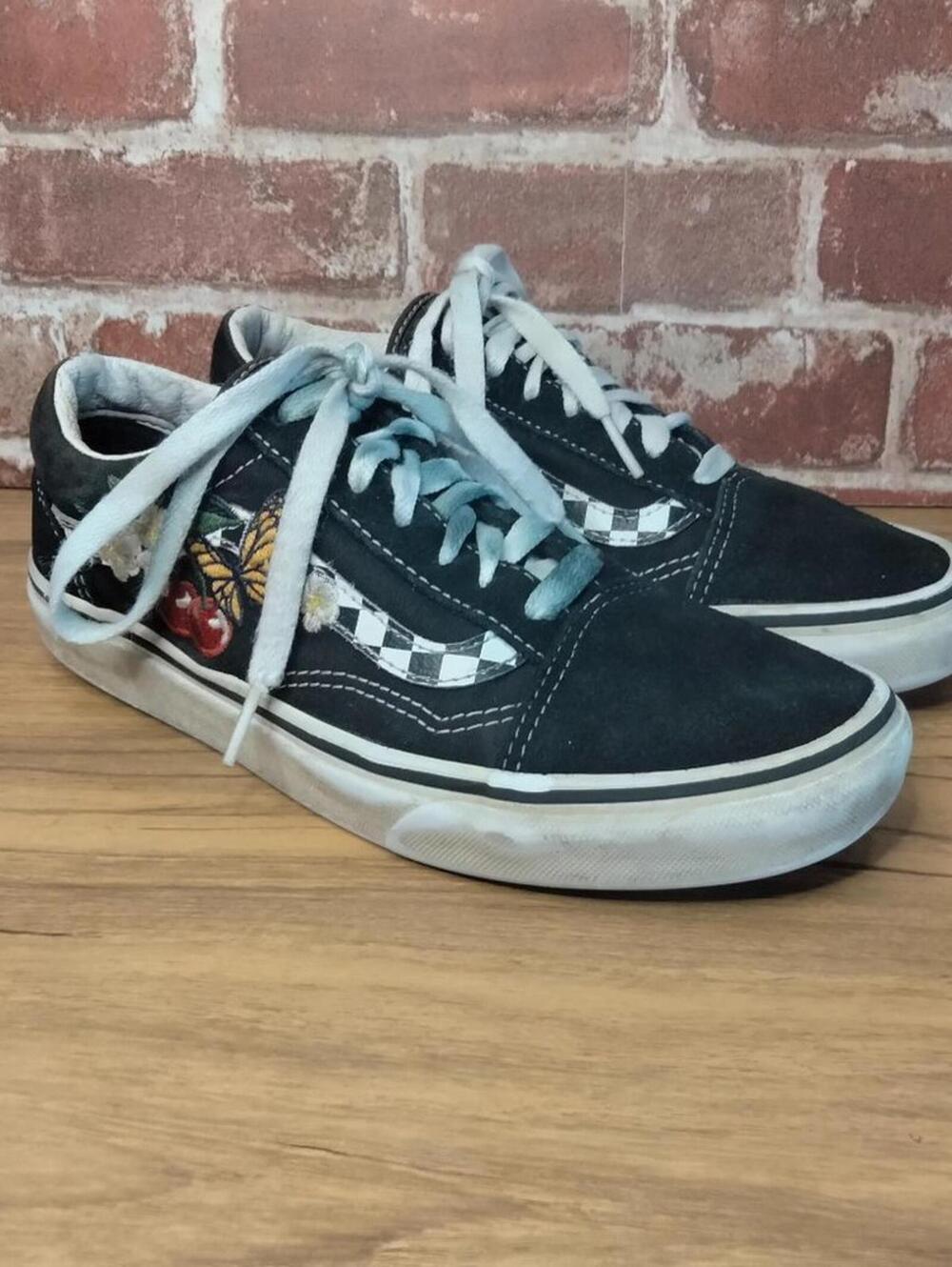 Vans Shoes Womens Size 7.5 Suede Skateboarding Sneakers Butterfly Style